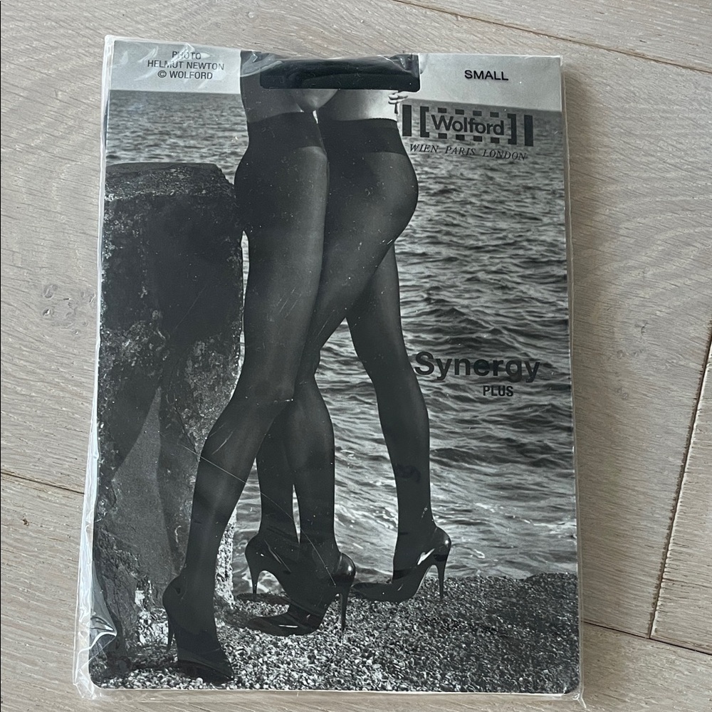 New in package !Wolford Pantyhose 3 different styles